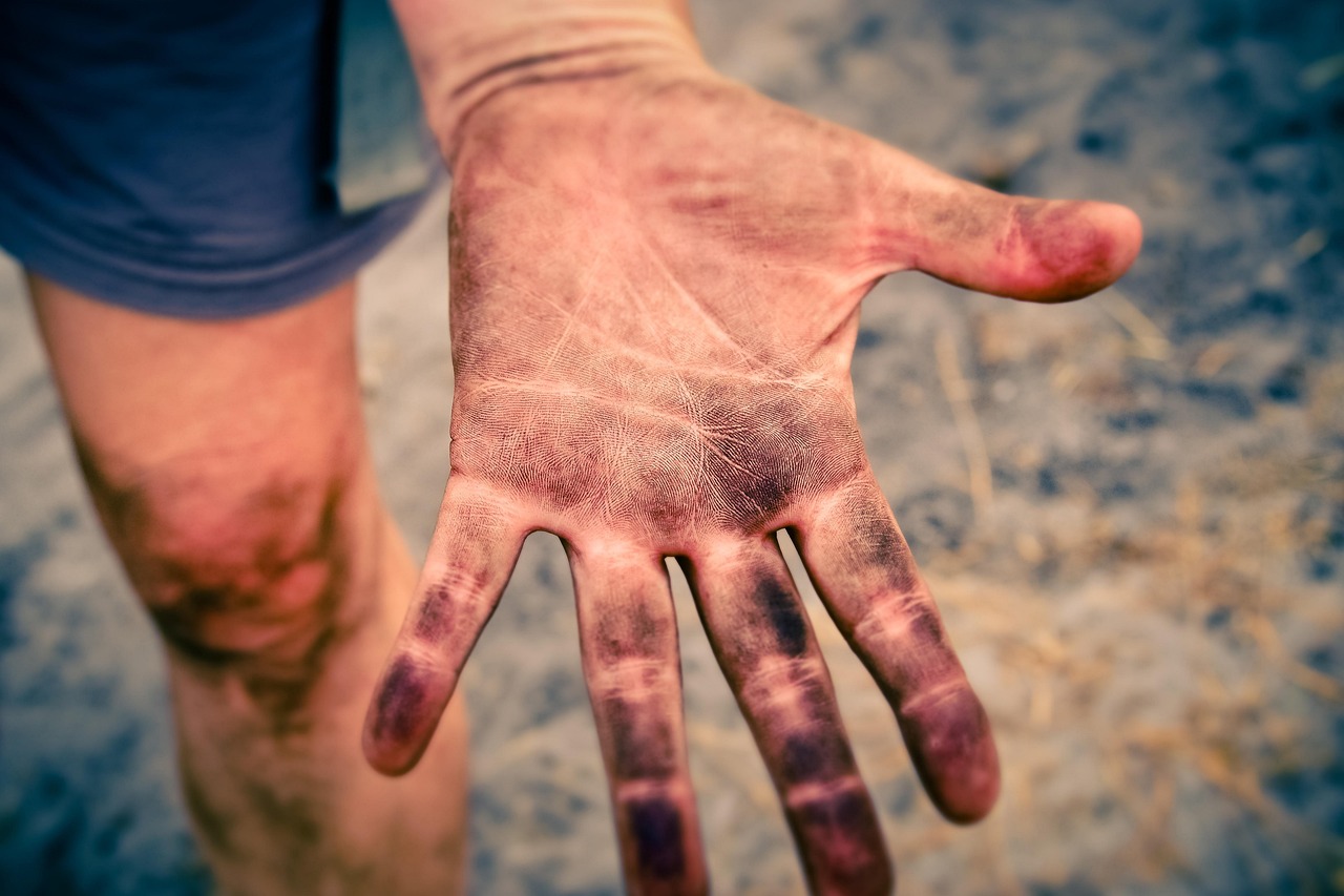 How to Forgive Someone Who Hurt You: A Biblical Path to Freedom